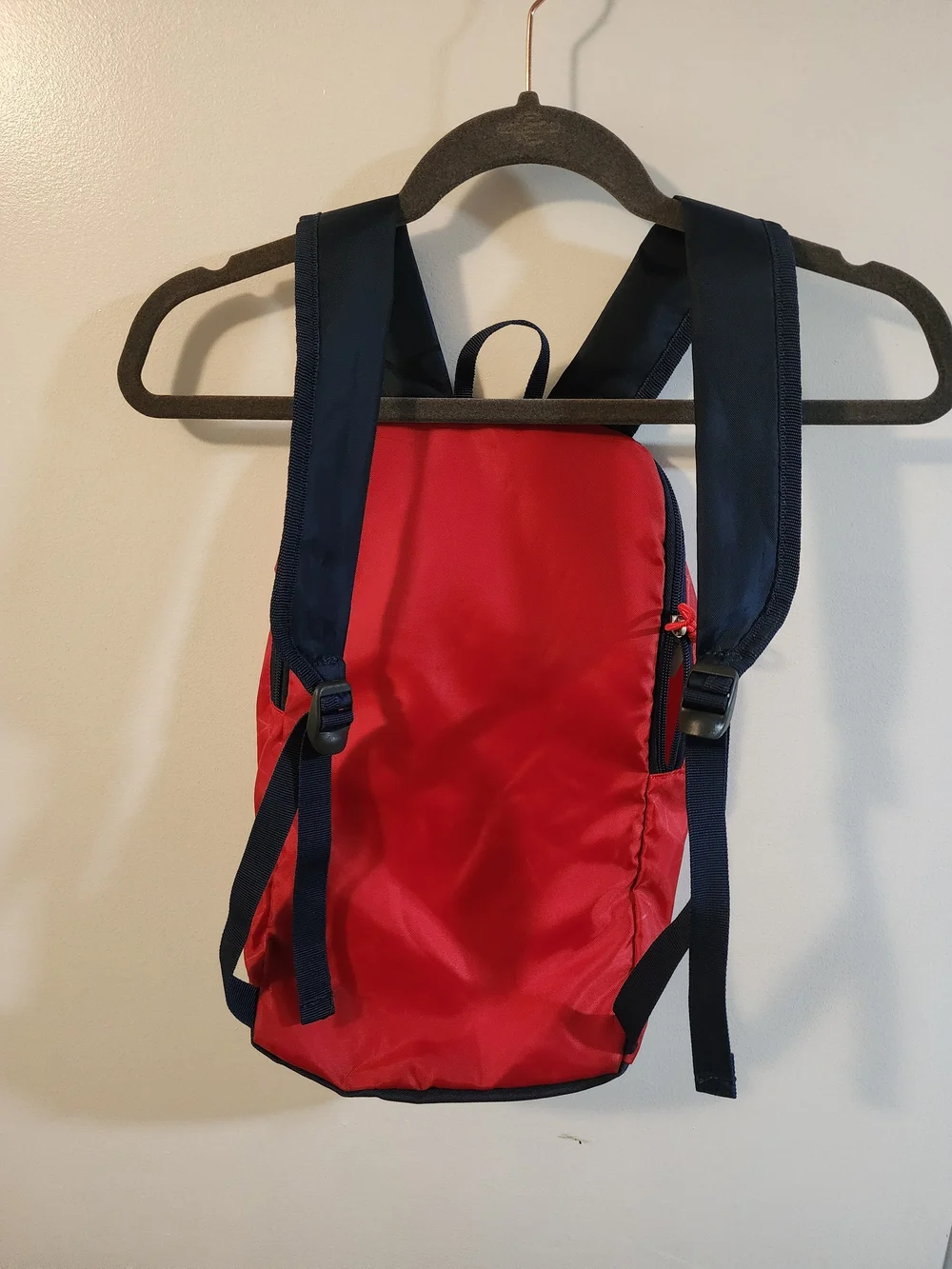 Ozark Trail Red and Navy Lightweight Adult Or Child Backpack